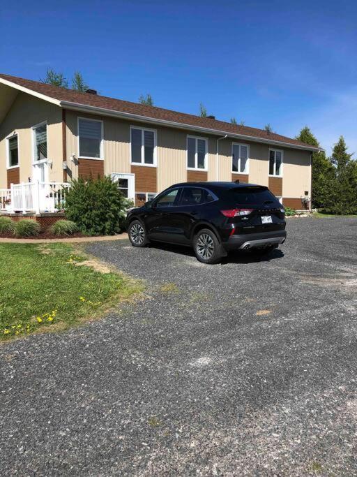 Aux Quatre Vents 4,5 Grand Logement Prive Lac-Mégantic Екстериор снимка